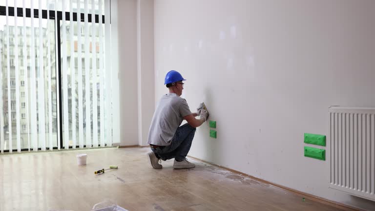Best Mold Remediation for Healthcare Facilities  in Obetz, OH
